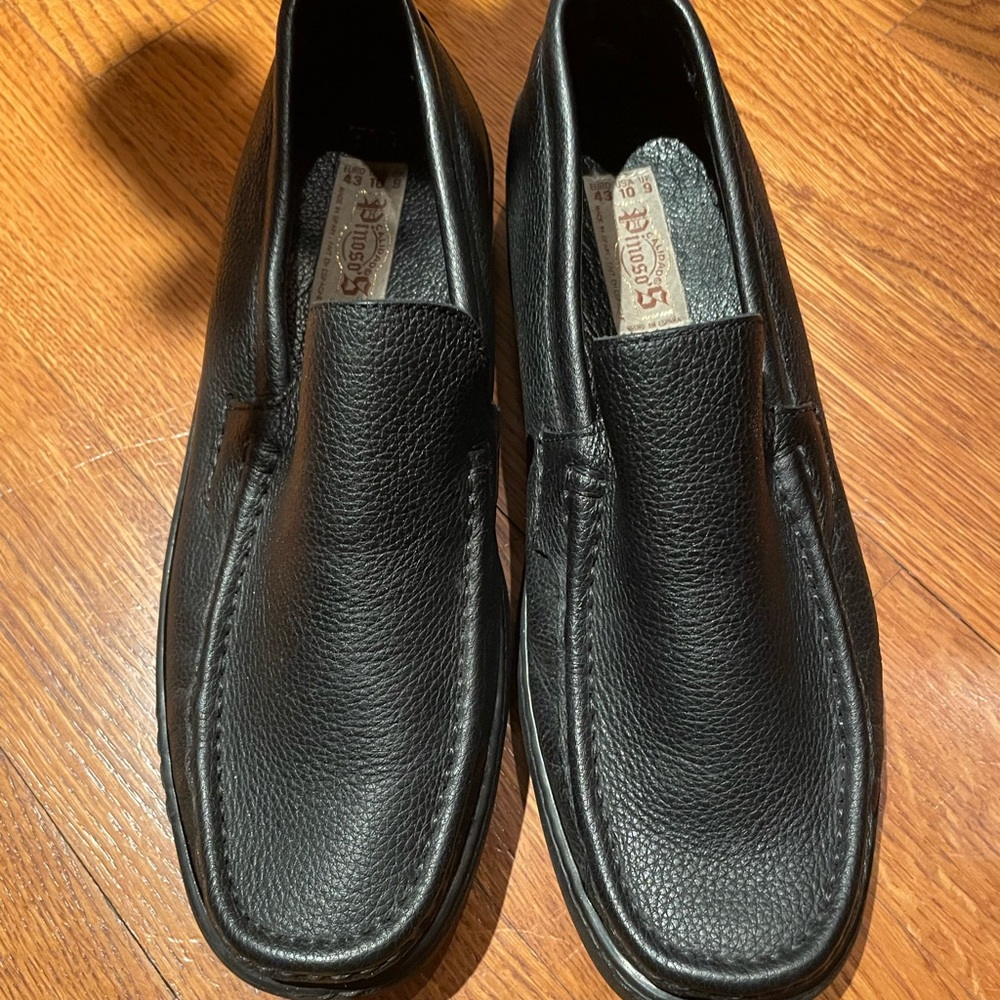 men’s loafers